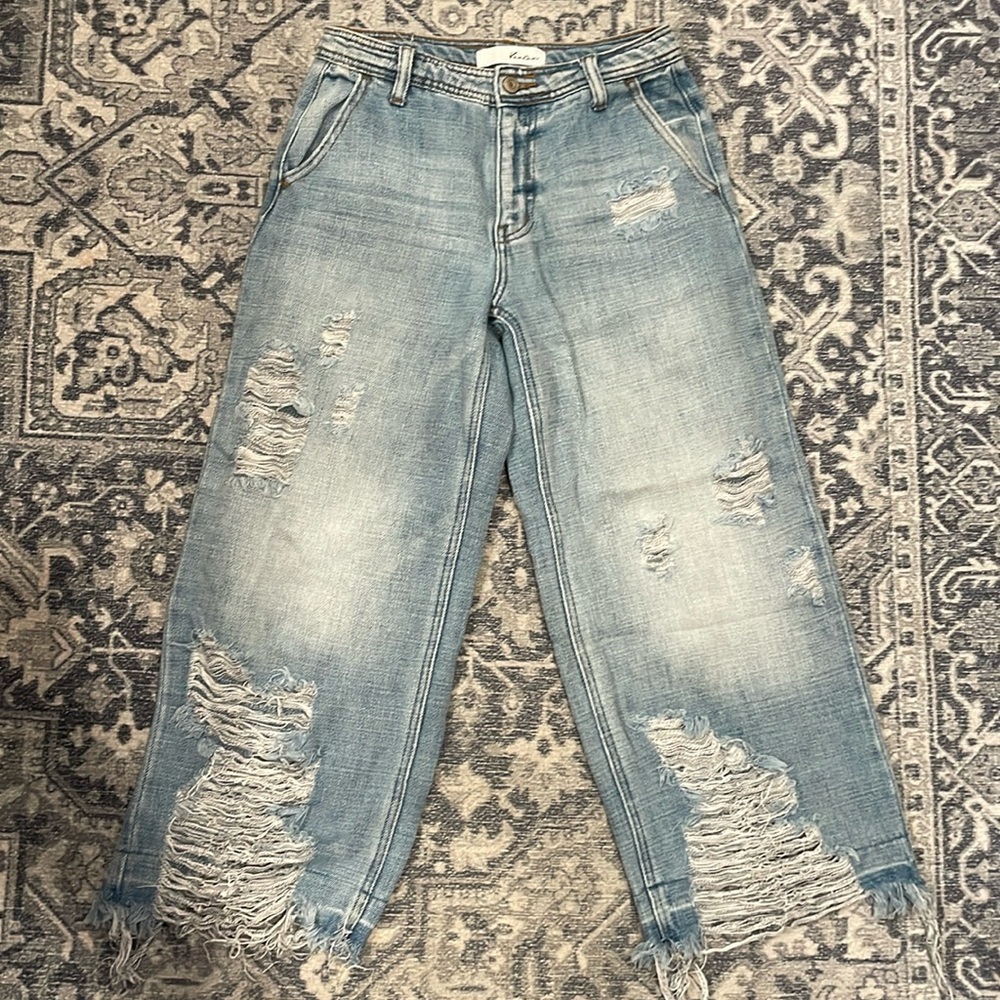 KanCan Wide Leg Cropped Boho Jeans